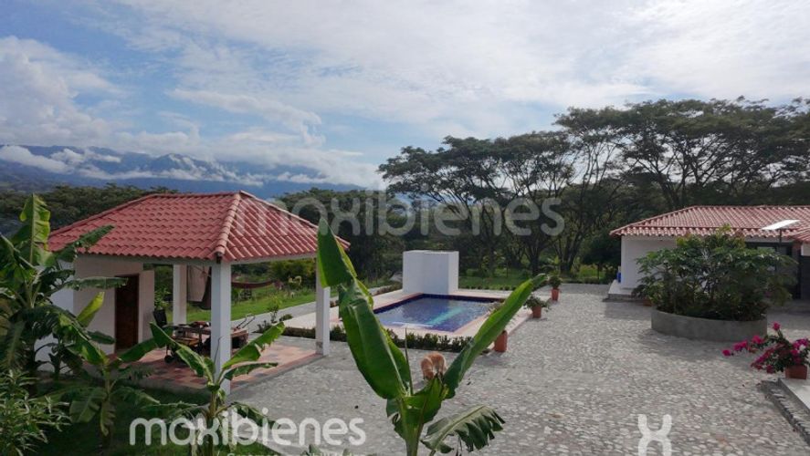 Finca en venta en Morron, Medellín, 460 m² · foto 10 de 24