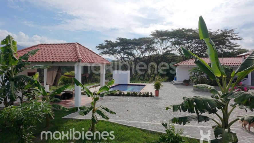 Finca en venta en Morron, Medellín, 460 m² · foto 17 de 24