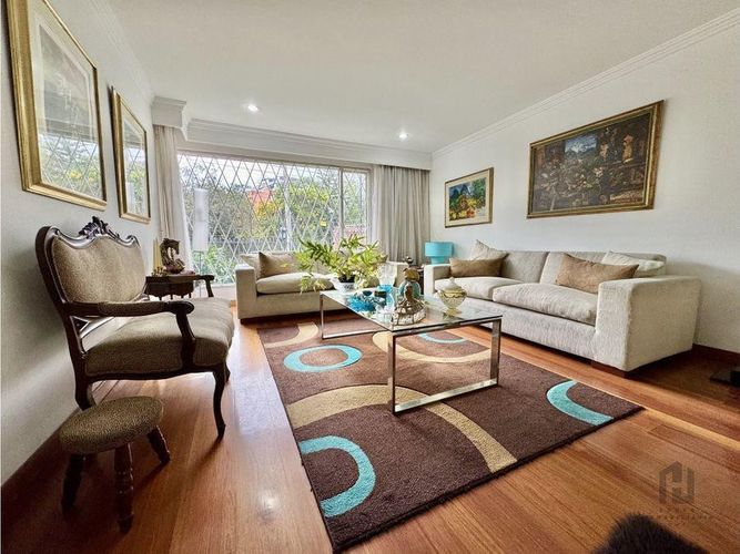 Casa en venta en San Patricio, Bogotá · foto 4 de 17