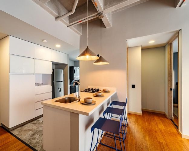 Apartamento de 2 alcobas en arriendo en El Poblado, Medellín, 73 m² · foto 4 de 14