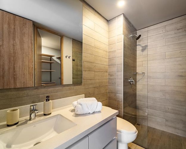 Apartamento de 2 alcobas en arriendo en El Poblado, Medellín, 73 m² · foto 8 de 14