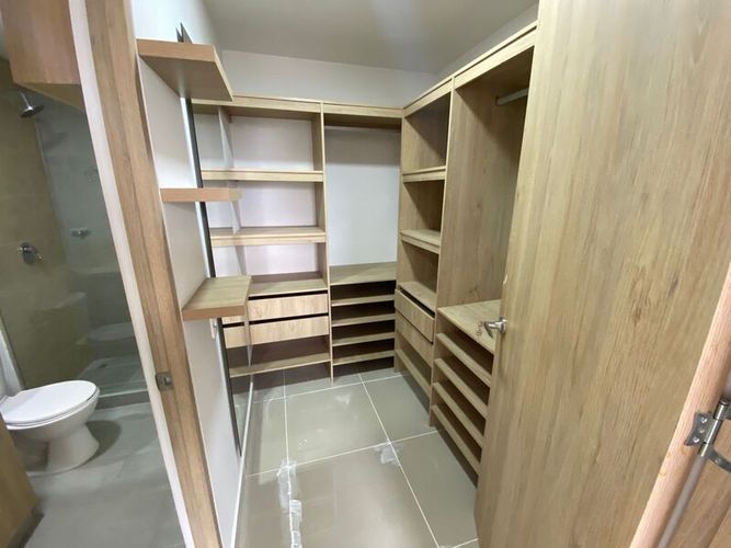 Apartamento de 3 alcobas en arriendo en Los Colores, Medellín, 103 m² · foto 13 de 18