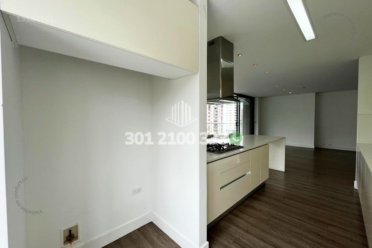 Apartamento en arriendo en Los Balsos, Medellín · foto 9 de 24