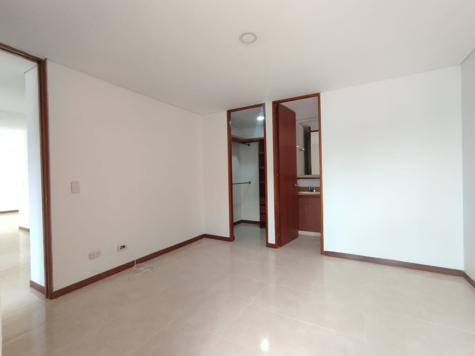Apartamento en arriendo en Las Antillas, Envigado · foto 7 de 20
