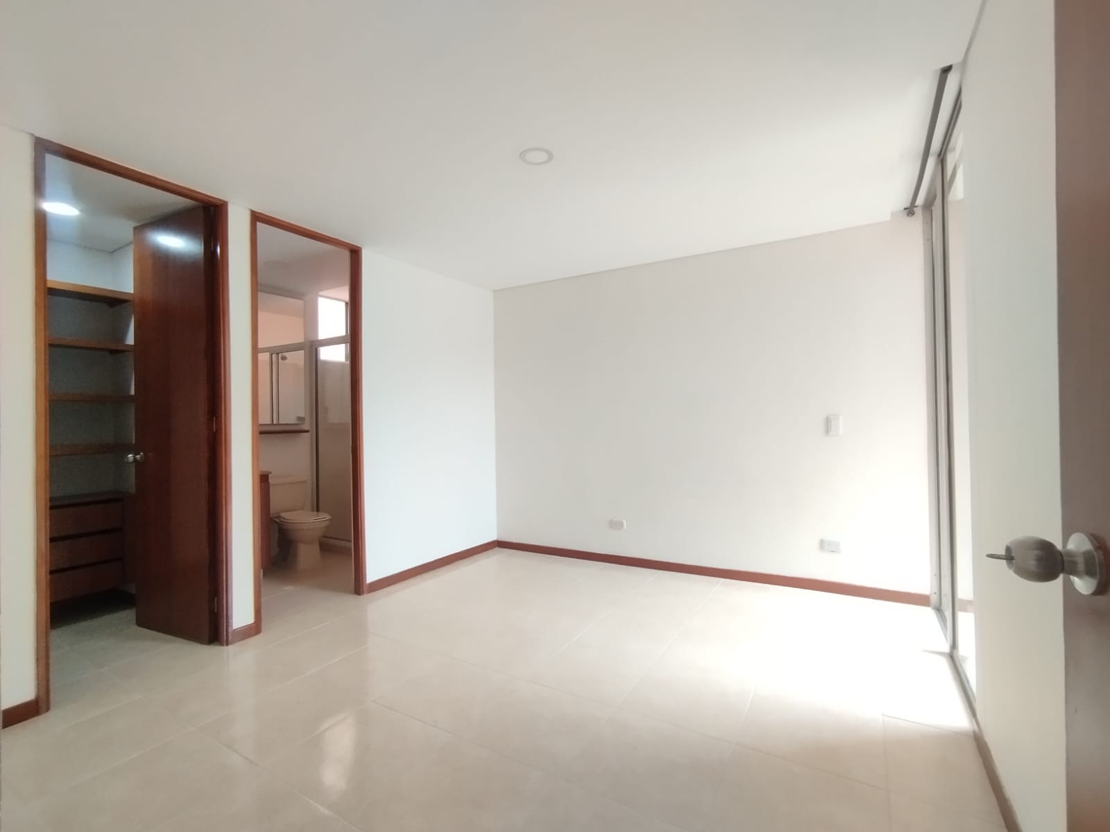 Apartamento en arriendo en Las Antillas, Envigado · foto 14 de 20