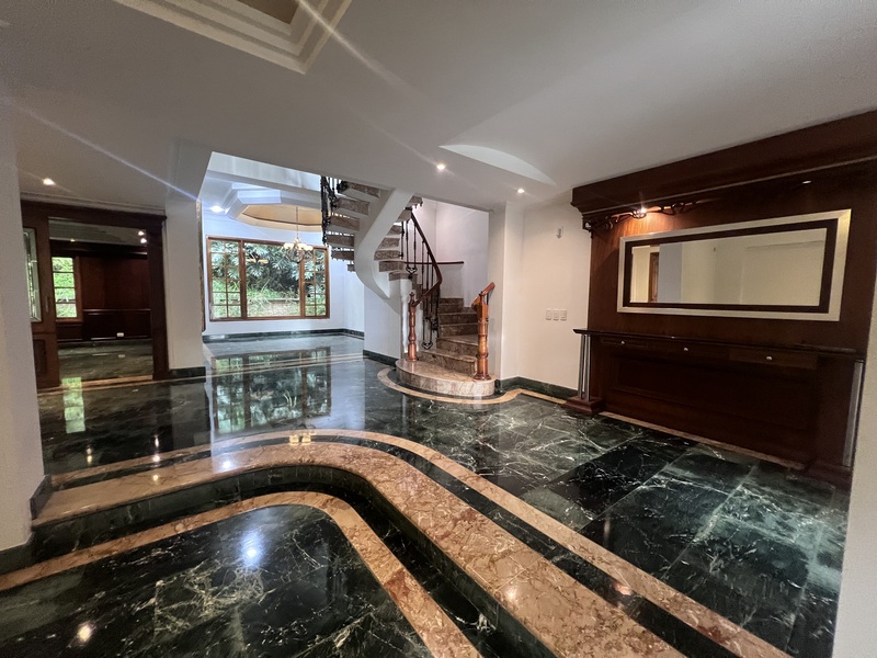 Casa en Arriendo en El Poblado, Medellín