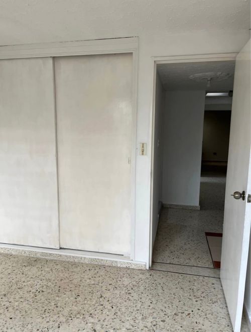 Casa de 5 alcobas en venta en Nueva Tequendama, Cali, 250 m² · foto 5 de 12