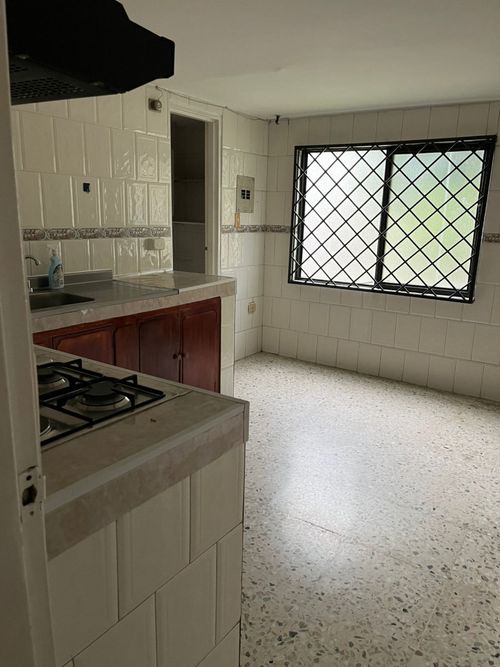 Casa de 5 alcobas en venta en Nueva Tequendama, Cali, 250 m² · foto 12 de 12