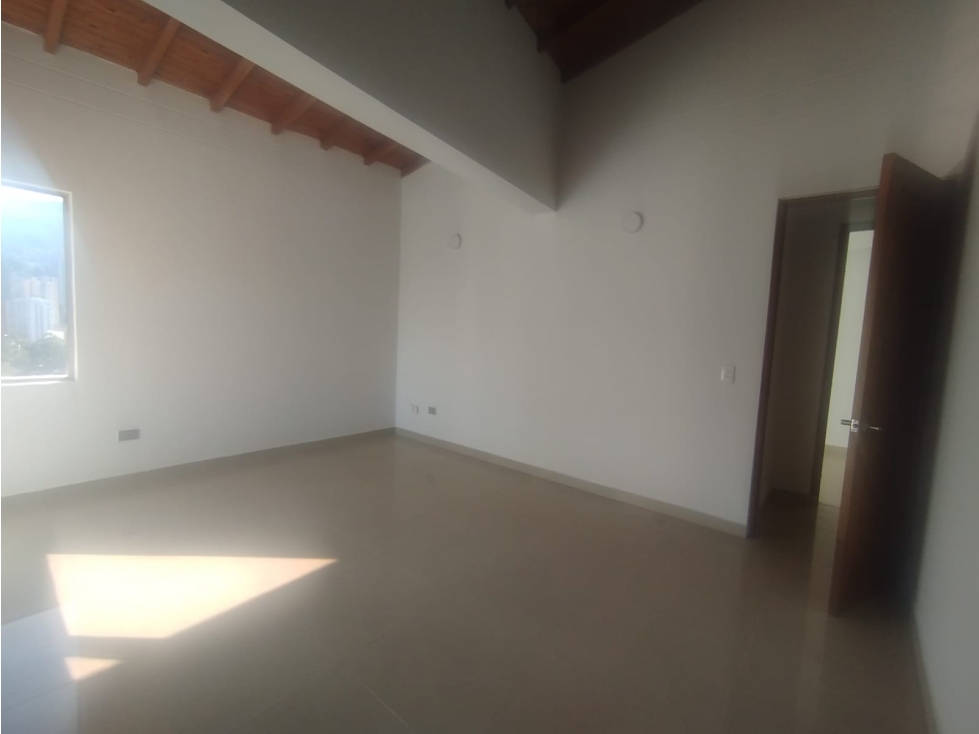 Apartamento en venta en Aves Maria, Sabaneta · foto 14 de 24