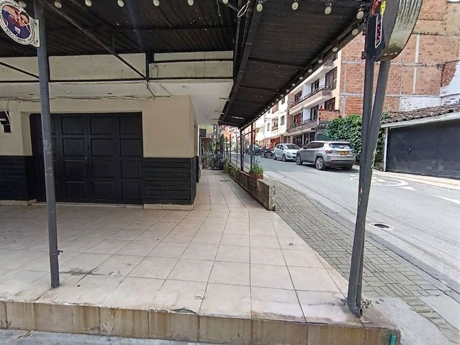 Local en Arriendo en Loma de la Doctora, Sabaneta