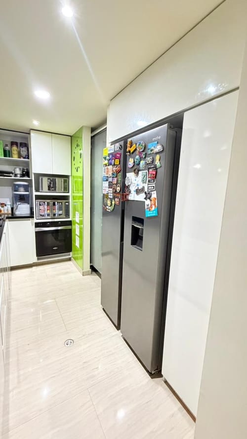Apartamento de 3 alcobas en venta en Colina Campestre, Bogotá, 200 m² · foto 3 de 20
