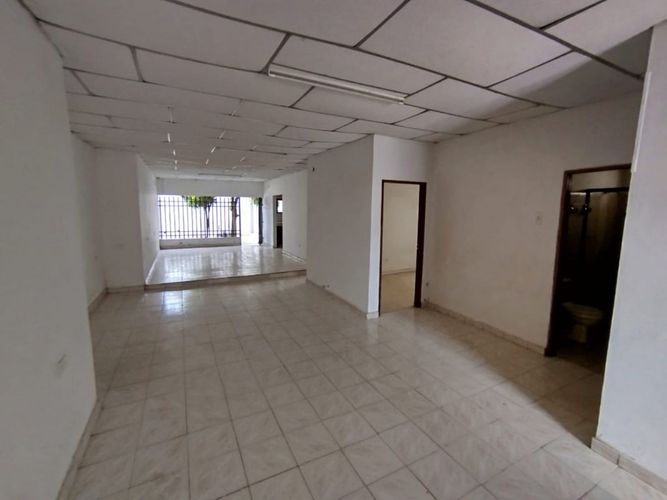 Casa de 3 alcobas en venta en Los Olivos, Santa Marta, 128 m² · foto 2 de 12