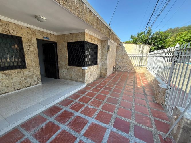 Casa de 3 alcobas en venta en Los Olivos, Santa Marta, 128 m² · foto 12 de 12