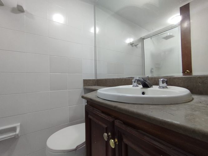 Apartamento de 2 alcobas en arriendo en Patio Bonito, Medellín, 90 m² · foto 8 de 19