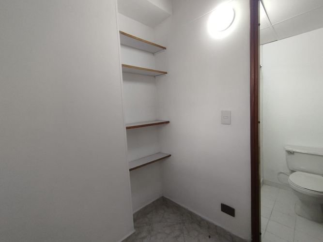 Apartamento de 2 alcobas en arriendo en Patio Bonito, Medellín, 90 m² · foto 19 de 19