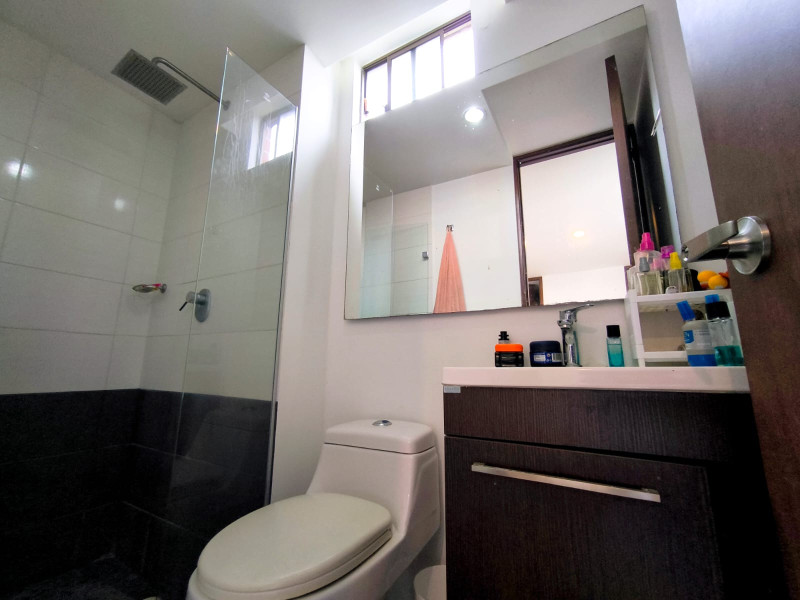 Apartamento en arriendo en La Abadia, Envigado · foto 7 de 19