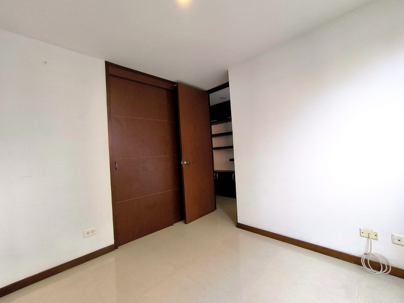 Apartamento en arriendo en La Abadia, Envigado · foto 10 de 19