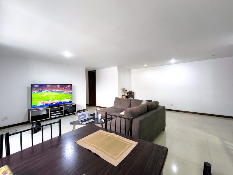 Apartamento en arriendo en La Abadia, Envigado · foto 14 de 19