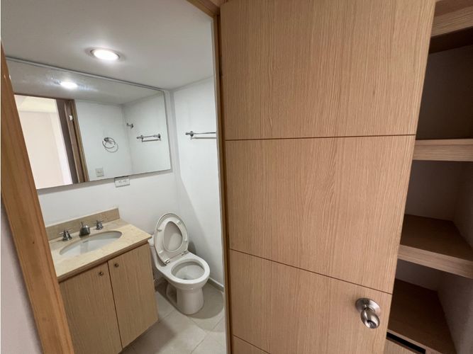Apartamento de 3 alcobas en venta en Bello, 62 m² · foto 16 de 23