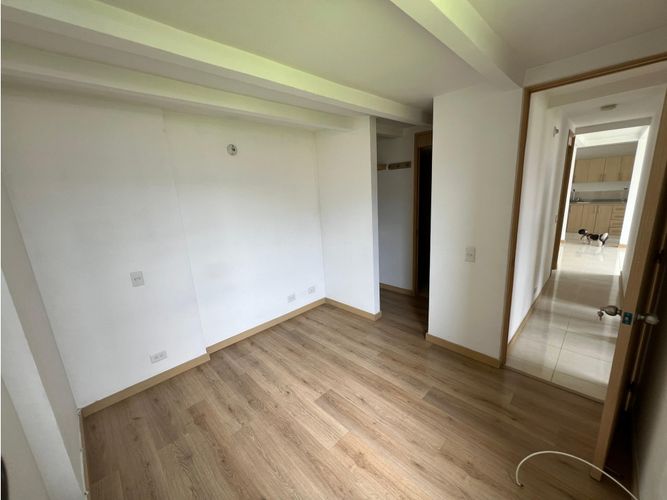 Apartamento de 3 alcobas en venta en Bello, 62 m² · foto 22 de 23