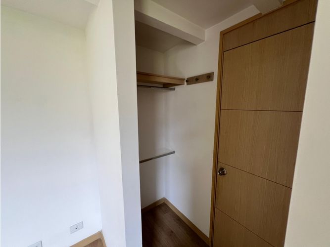 Apartamento de 3 alcobas en venta en Bello, 62 m² · foto 23 de 23
