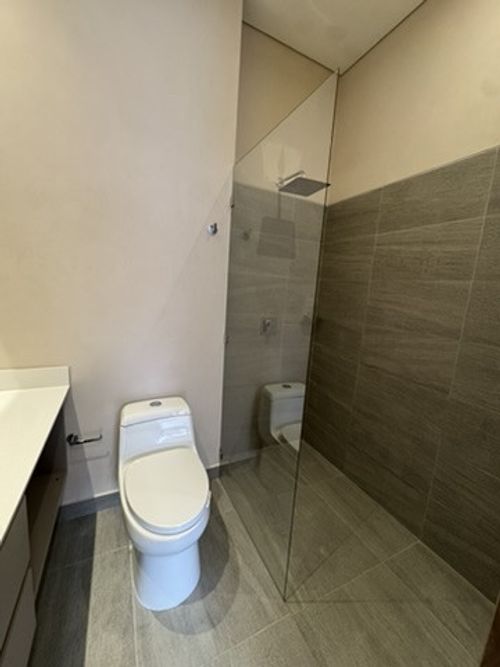 Apartamento de 1 alcoba en venta en Chico Norte, Bogotá, 57 m² · foto 14 de 23