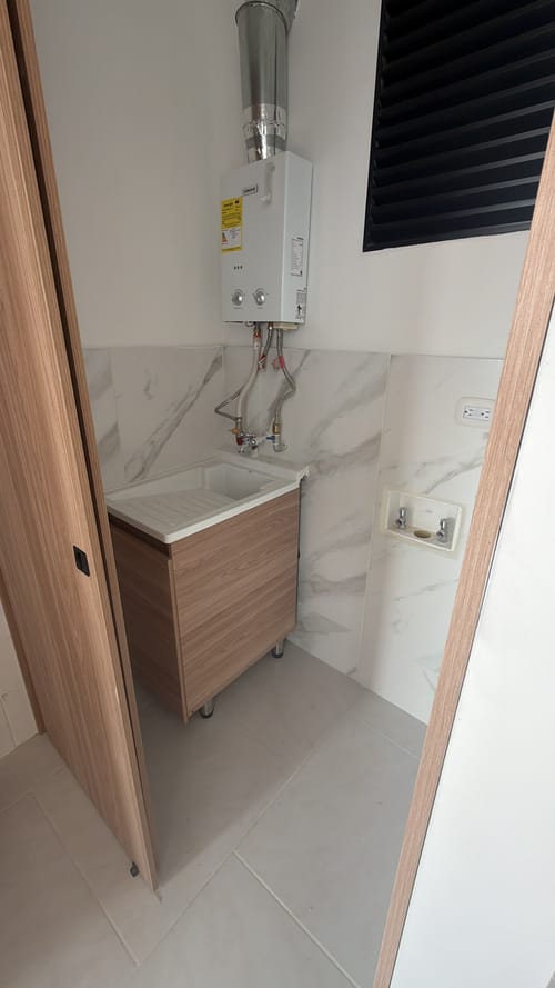 Apartaestudio en arriendo en Ricaurte, Bogotá, 39 m² · foto 7 de 8