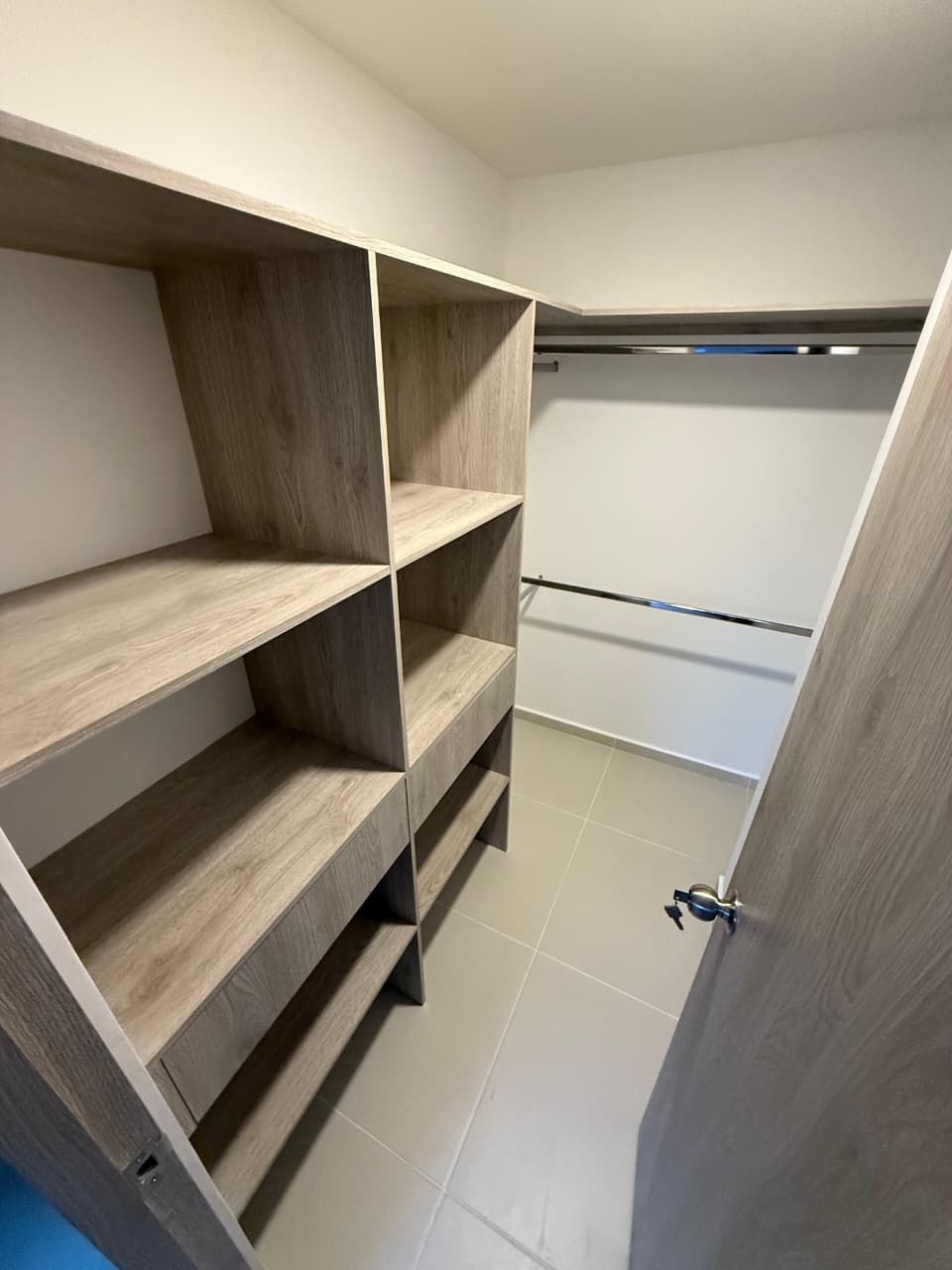 Apartamento en venta en Suramérica, Itagüí · foto 9 de 12