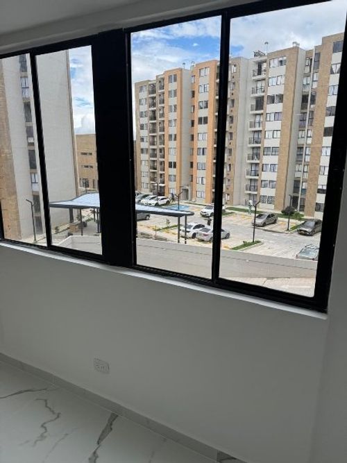 Apartamento de 2 alcobas en venta en Cimarronas, Rionegro, 48 m² · foto 5 de 13