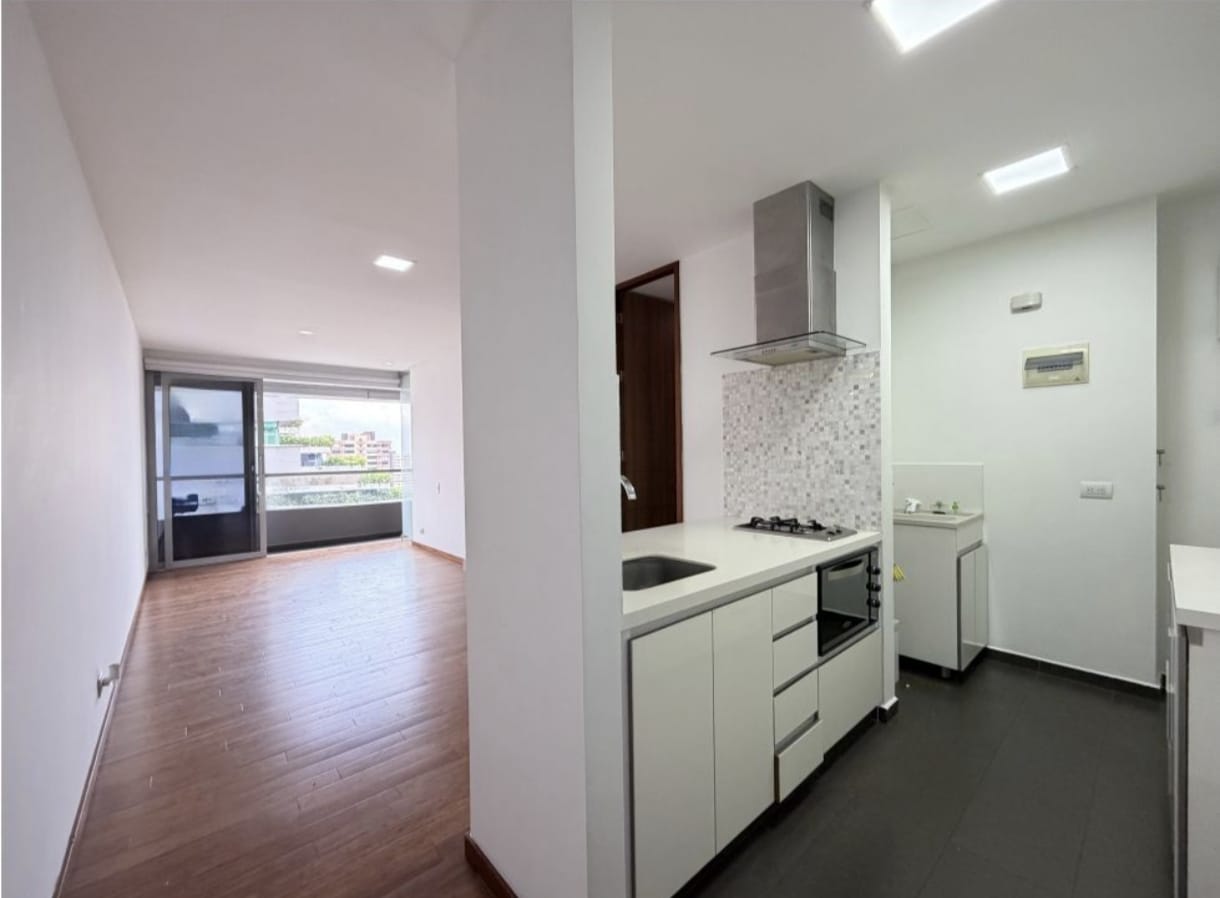 Apartamento en venta en El tesoro, Medellín 3