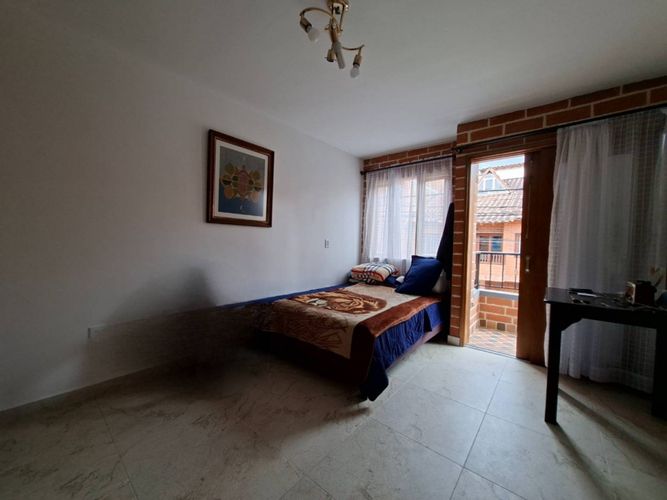 Casa de 4 alcobas en venta en El Porvenir, Rionegro, 272 m² · foto 8 de 20