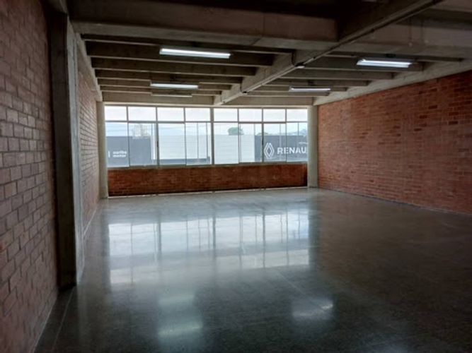 Local en arriendo en Shellmar, Medellín, 131 m² · foto 3 de 6