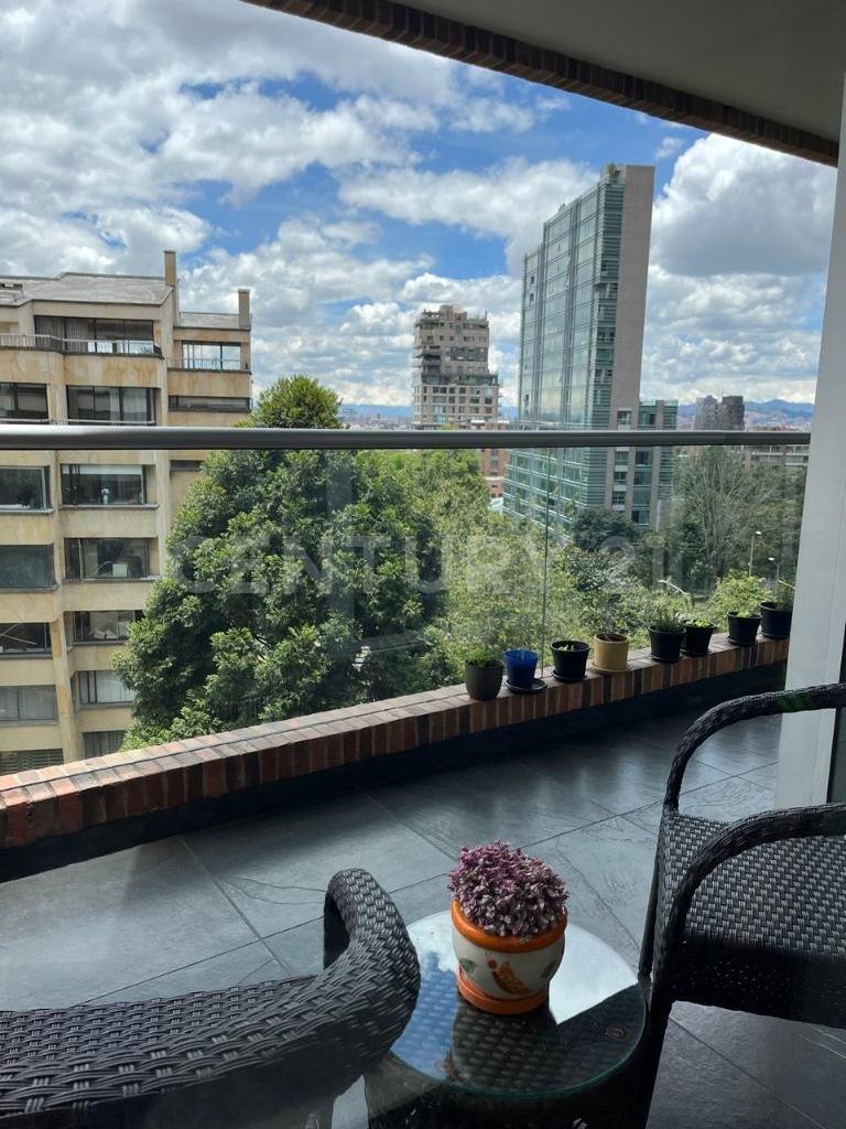 Apartamento en venta en Chicó Alto, Bogotá · foto 3 de 18