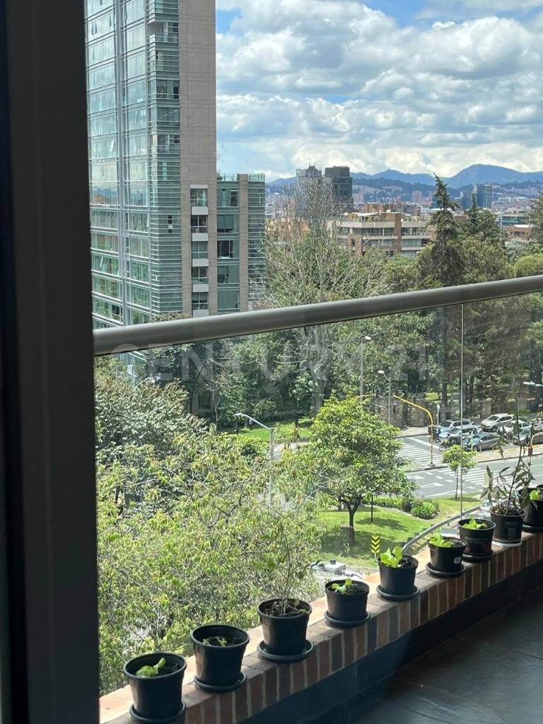 Apartamento en venta en Chicó Alto, Bogotá · foto 11 de 18