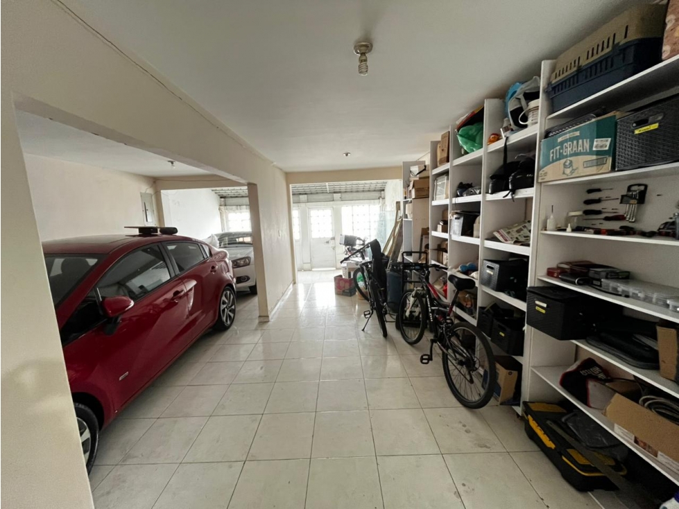 Casa en venta en Minuto De Dios, Bogotá · foto 3 de 24
