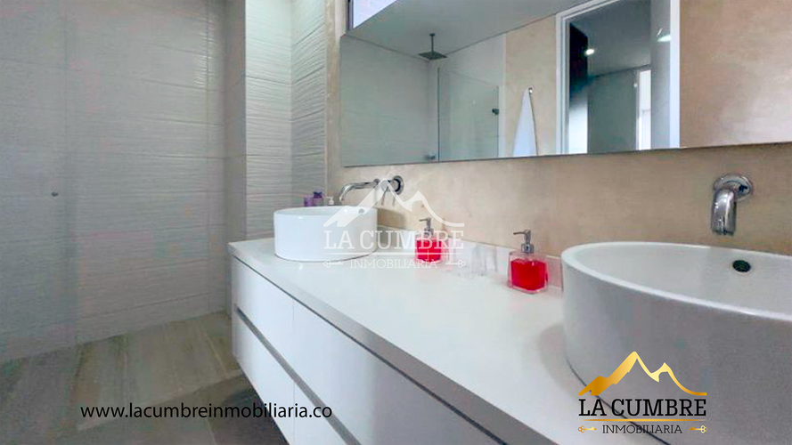 Apartamento en arriendo en Santa Maria De Los Angeles, Medellín · foto 12 de 14