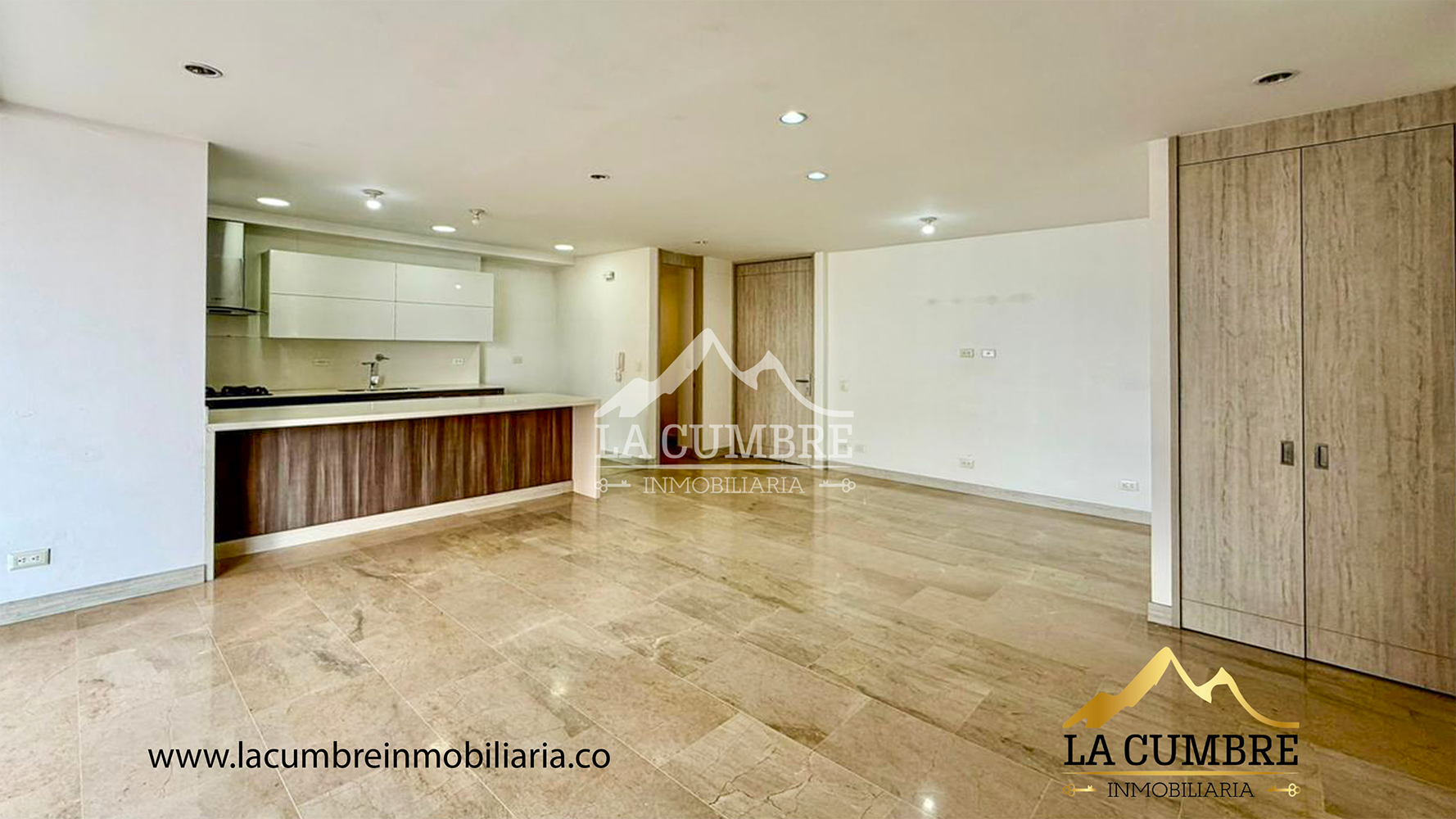 Apartamento en arriendo en Lalinde, Medellín · foto 3 de 19