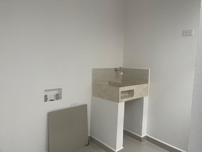 Casa de 4 alcobas en venta en Llano Grande, Rionegro, 88 m² · foto 7 de 13
