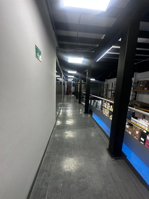 Bodega en arriendo en Siberia, Cota, 850 m² · foto 18 de 24