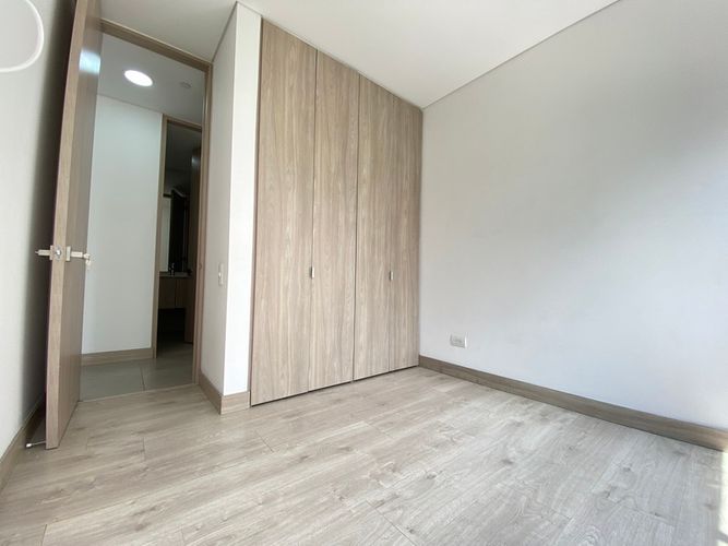 Apartamento de 2 alcobas en arriendo en Loma De Las Brujas, Envigado, 84 m² · foto 8 de 15