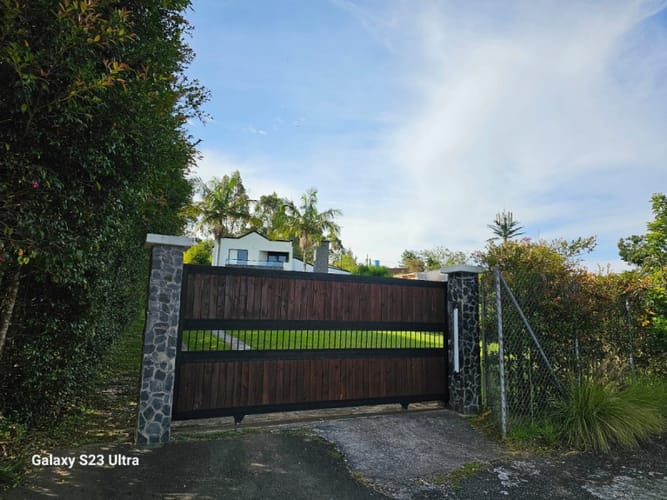 Casa de 5 alcobas en venta en El Porvenir, Rionegro, 310 m² · foto 3 de 24