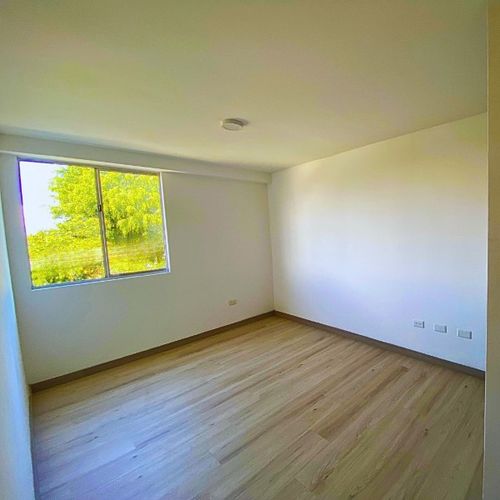 Apartamento de 2 alcobas en venta en Chipre, Rionegro, 54 m² · foto 7 de 12