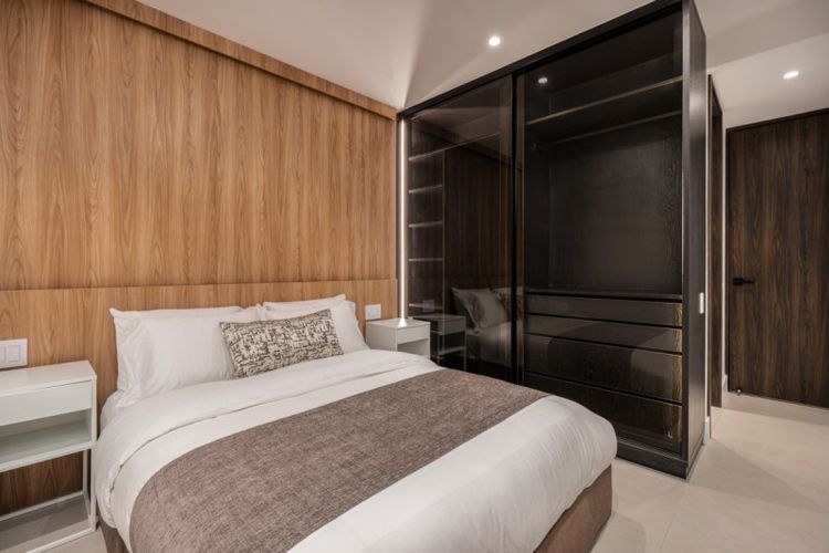 Casa de 8 alcobas en venta en El Poblado, Medellín, 380 m² · foto 14 de 24