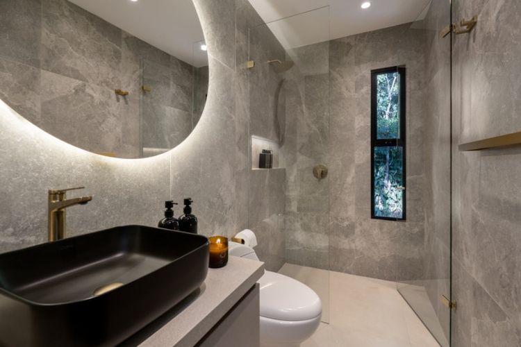 Casa de 8 alcobas en venta en El Poblado, Medellín, 380 m² · foto 17 de 24
