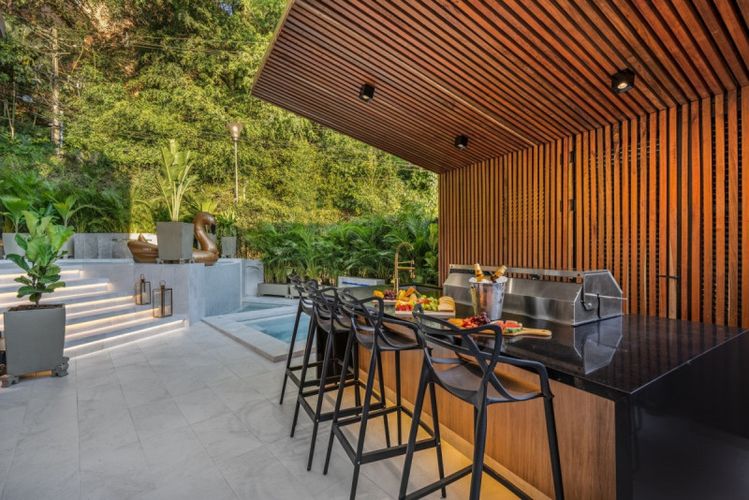 Casa de 8 alcobas en venta en El Poblado, Medellín, 380 m² · foto 24 de 24