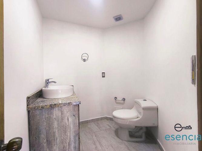 Apartamento de 3 alcobas en arriendo en El Poblado, Medellín, 186 m² · foto 20 de 20
