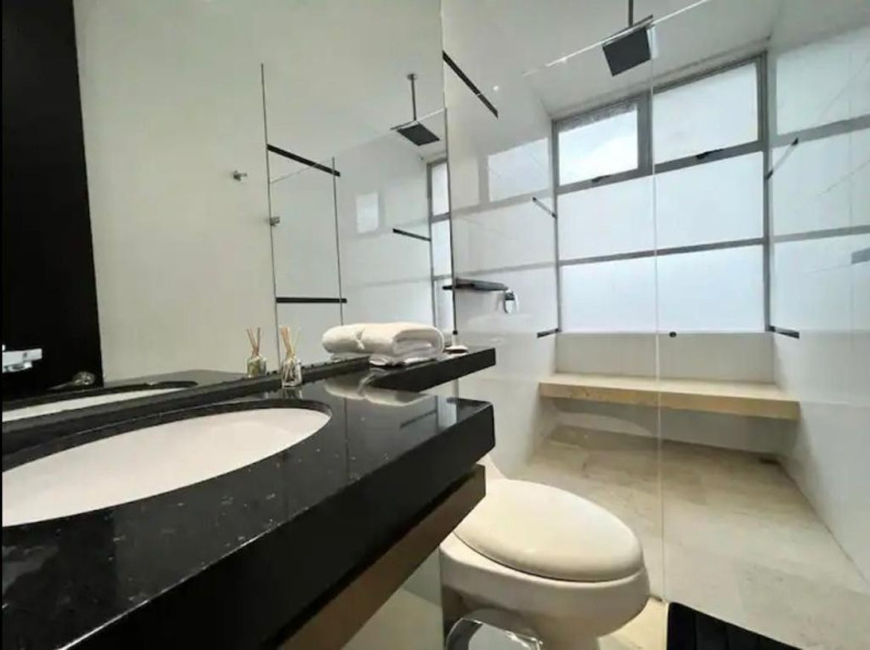 Apartamento en venta en El Poblado, Medellín · foto 19 de 24