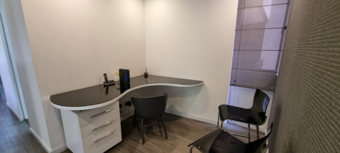 Apartamento de 3 alcobas en arriendo en Los Naranjos, Medellín, 130 m² · foto 7 de 16
