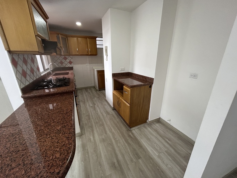 2BR Apartment in Milla de Oro (105 m²) - 2