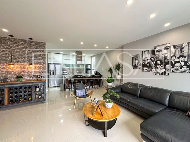 Apartamento de 3 alcobas en venta en Santa Teresita, Cali, 121 m² · foto 4 de 22